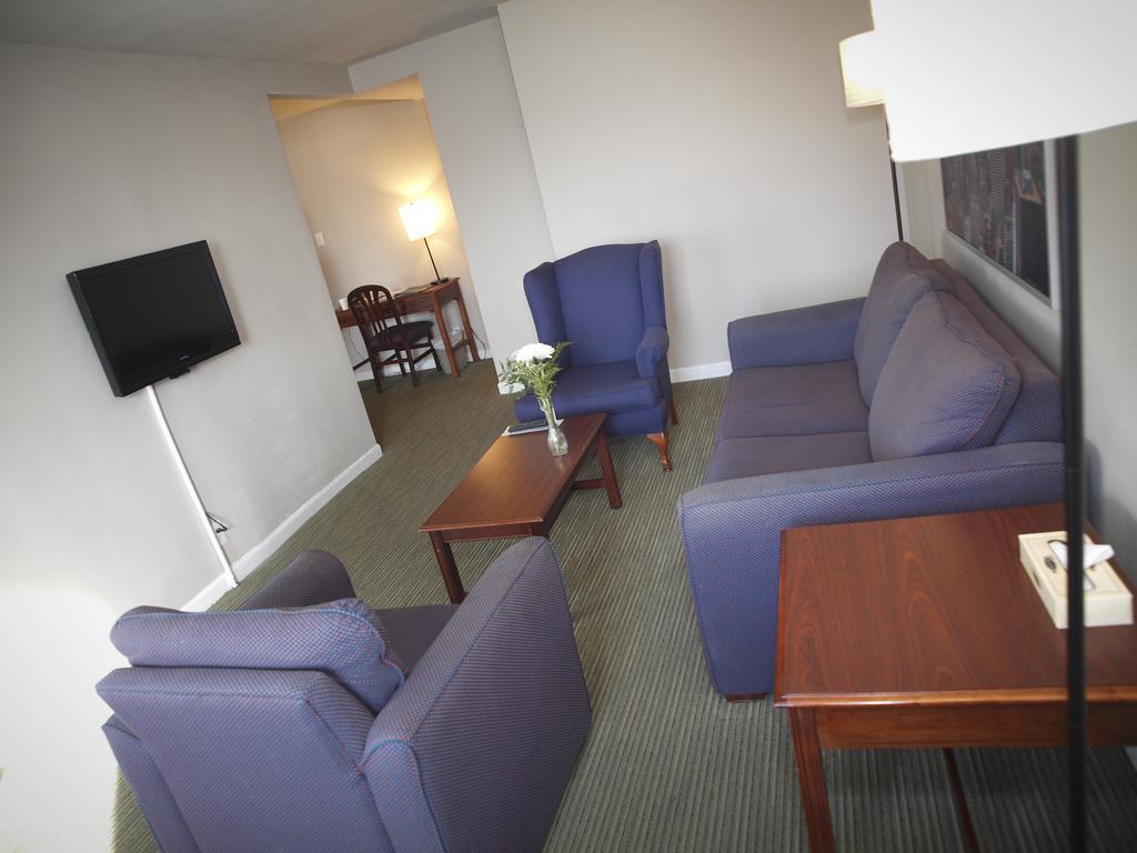 Beausejour Hotel Apartments/Hotel Dorval Buitenkant foto