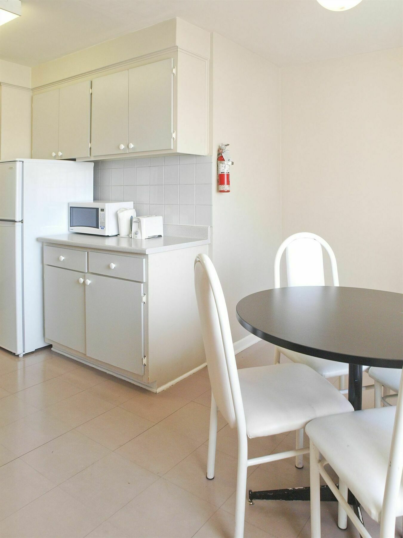 Beausejour Hotel Apartments/Hotel Dorval Buitenkant foto